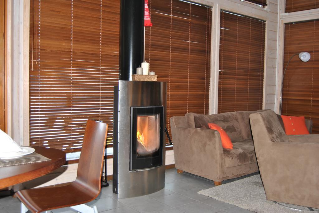 Kiurunrinne Villas Virasoja Camera foto