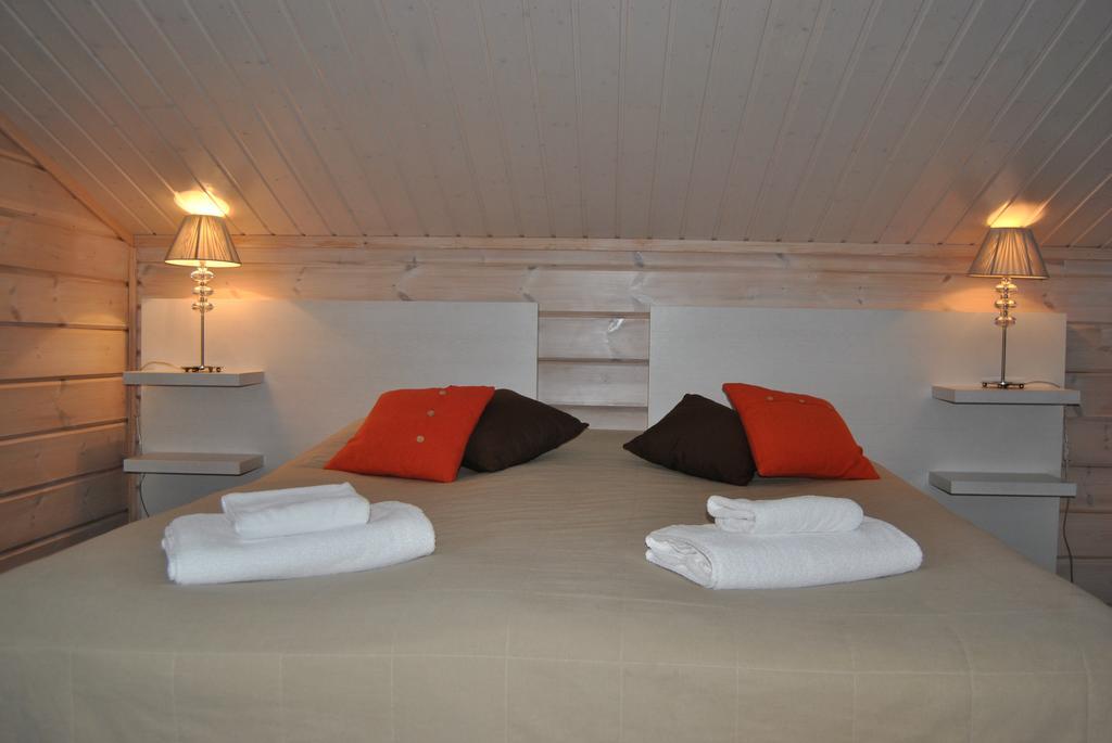 Kiurunrinne Villas Virasoja Camera foto
